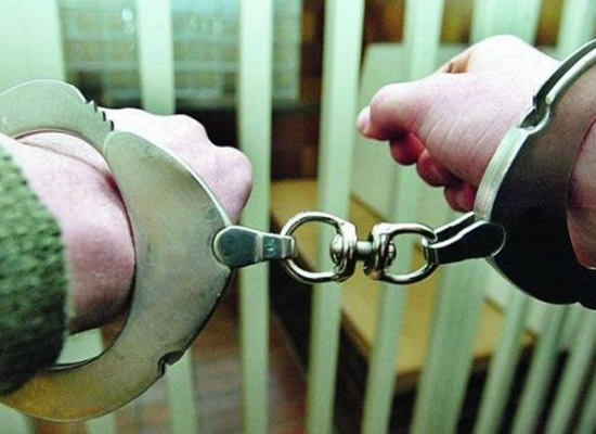 FERMATO PER UNA PENA RESIDUA | Il 49enne dovrà trascorrere in carcere un mese e mezzo. Foto n. 2